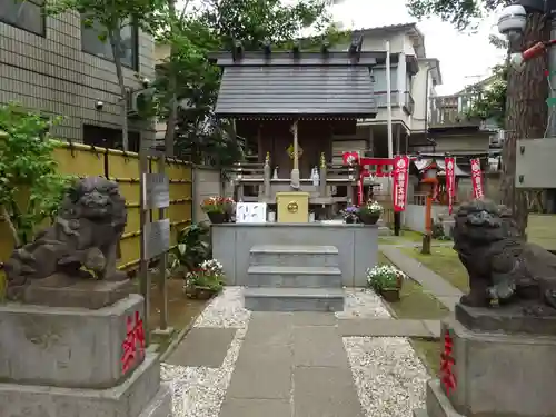 高円寺氷川神社の末社・摂社