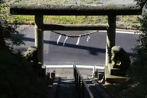 阿久津「田村神社」（郡山市阿久津町）旧社名：伊豆箱根三嶋三社の鳥居