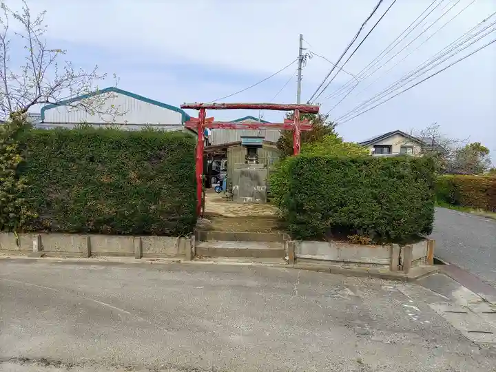 鵜多須町稲荷社のその他建物