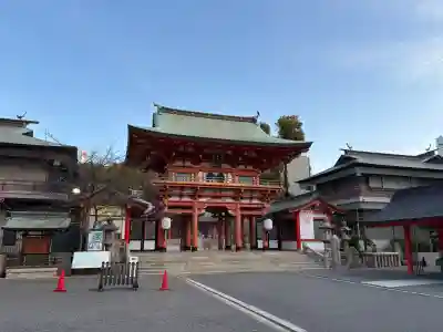 生田神社の山門・神門