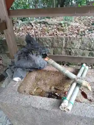 鏡神社の手水舎