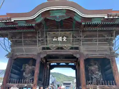 善光寺の山門・神門