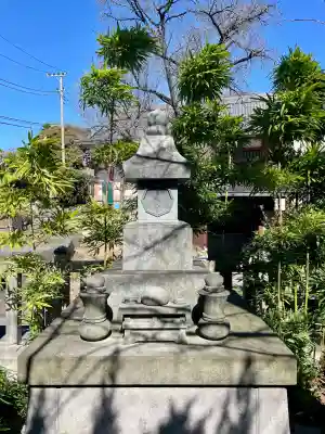 日輪寺の{uncategorized: "未分類", other: "その他", undefined: "問題あり", building: "その他建物", grave: "お墓", sacred_gate: "鳥居", guardian: "狛犬", statue: "像", buddha: "仏像", history: "歴史", nature: "自然", garden: "庭園", animal: "動物", pagoda: "塔", temizu: "手水舎", mountain_gate: "山門・神門", sanctuary: "本殿・本堂", subordinate: "末社・摂社", art: "芸術", scenery: "景色", jizo: "地蔵", ema: "絵馬", goshuin: "御朱印", omikuji: "おみくじ", items: "授与品その他", amulet: "お守り", goshuincho: "御朱印帳", eats: "食事", festival: "お祭り", votive_dance: "神楽", shichigosan: "七五三参", wedding: "結婚式", experience: "体験その他", initially: "初詣", around: "周辺", anti_infection: "感染症対策"}