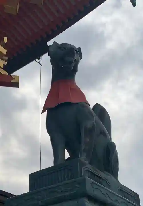 伏見稲荷大社の狛犬