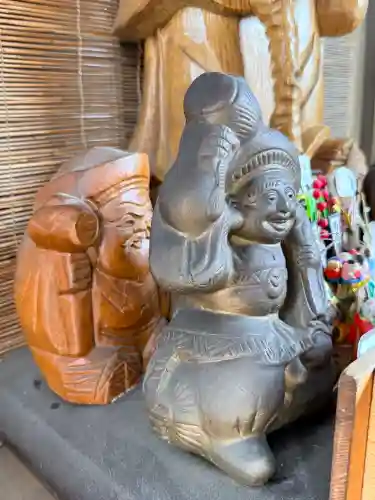 七重浜海津見神社の{uncategorized: "未分類", other: "その他", undefined: "問題あり", building: "その他建物", grave: "お墓", sacred_gate: "鳥居", guardian: "狛犬", statue: "像", buddha: "仏像", history: "歴史", nature: "自然", garden: "庭園", animal: "動物", pagoda: "塔", temizu: "手水舎", mountain_gate: "山門・神門", sanctuary: "本殿・本堂", subordinate: "末社・摂社", art: "芸術", scenery: "景色", jizo: "地蔵", ema: "絵馬", goshuin: "御朱印", omikuji: "おみくじ", items: "授与品その他", amulet: "お守り", goshuincho: "御朱印帳", eats: "食事", festival: "お祭り", votive_dance: "神楽", shichigosan: "七五三参", wedding: "結婚式", experience: "体験その他", initially: "初詣", around: "周辺", anti_infection: "感染症対策"}