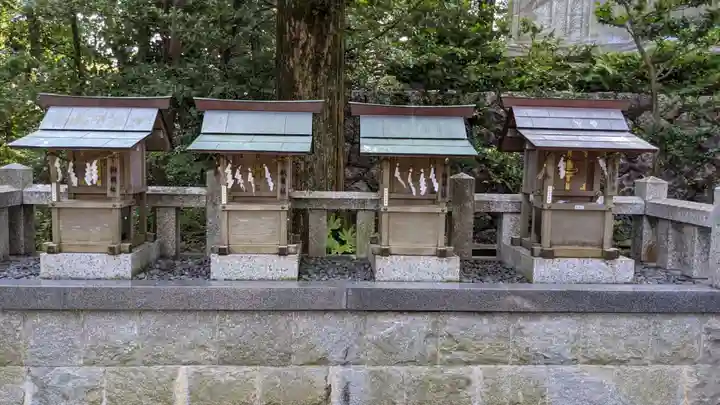 白山宮の末社・摂社