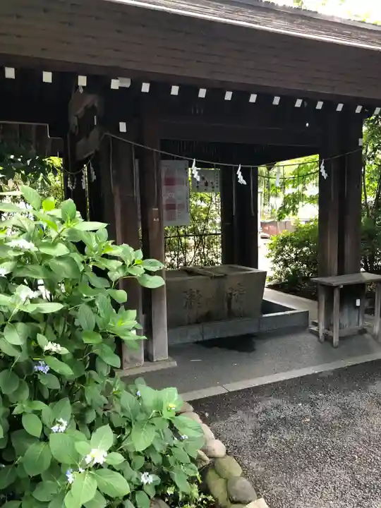 阿佐ヶ谷神明宮の手水舎