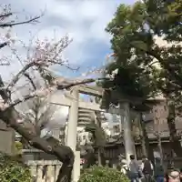 三囲神社の鳥居