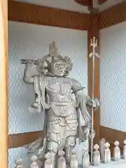 能満寺の像