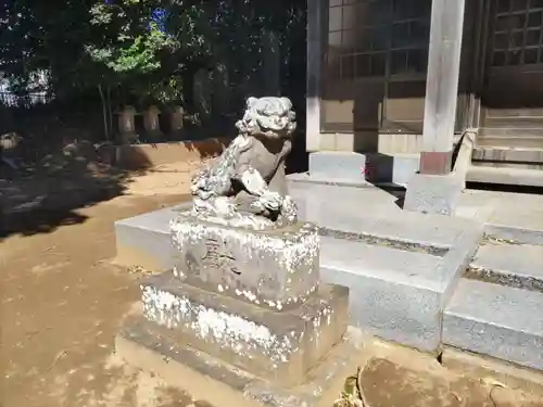 鳥見神社の狛犬