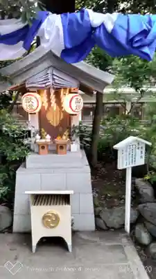 子安神社の末社・摂社