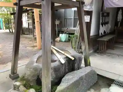 大神教本院の手水舎