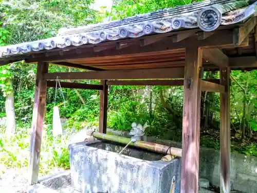 神明社（常滑神明社）の手水舎