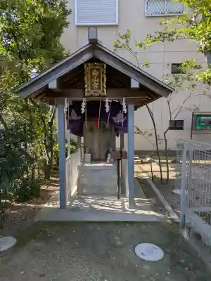 岡太神社の{uncategorized: "未分類", other: "その他", undefined: "問題あり", building: "その他建物", grave: "お墓", sacred_gate: "鳥居", guardian: "狛犬", statue: "像", buddha: "仏像", history: "歴史", nature: "自然", garden: "庭園", animal: "動物", pagoda: "塔", temizu: "手水舎", mountain_gate: "山門・神門", sanctuary: "本殿・本堂", subordinate: "末社・摂社", art: "芸術", scenery: "景色", jizo: "地蔵", ema: "絵馬", goshuin: "御朱印", omikuji: "おみくじ", items: "授与品その他", amulet: "お守り", goshuincho: "御朱印帳", eats: "食事", festival: "お祭り", votive_dance: "神楽", shichigosan: "七五三参", wedding: "結婚式", experience: "体験その他", initially: "初詣", around: "周辺", anti_infection: "感染症対策"}