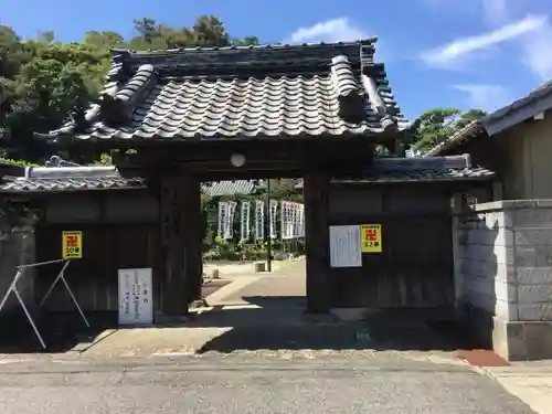 宝乗院の山門・神門