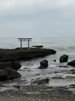 大洗磯前神社の{uncategorized: "未分類", other: "その他", undefined: "問題あり", building: "その他建物", grave: "お墓", sacred_gate: "鳥居", guardian: "狛犬", statue: "像", buddha: "仏像", history: "歴史", nature: "自然", garden: "庭園", animal: "動物", pagoda: "塔", temizu: "手水舎", mountain_gate: "山門・神門", sanctuary: "本殿・本堂", subordinate: "末社・摂社", art: "芸術", scenery: "景色", jizo: "地蔵", ema: "絵馬", goshuin: "御朱印", omikuji: "おみくじ", items: "授与品その他", amulet: "お守り", goshuincho: "御朱印帳", eats: "食事", festival: "お祭り", votive_dance: "神楽", shichigosan: "七五三参", wedding: "結婚式", experience: "体験その他", initially: "初詣", around: "周辺", anti_infection: "感染症対策"}