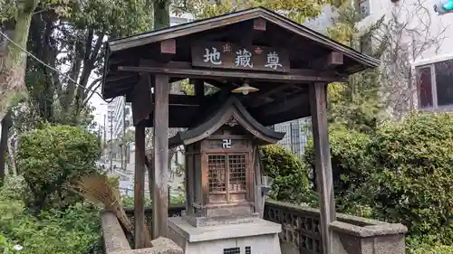 出世地蔵尊の本殿・本堂