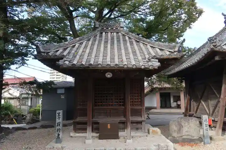 笠覆寺 (笠寺観音)(愛知県)