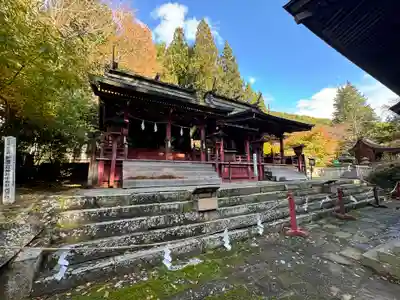 新海三社神社(長野県)