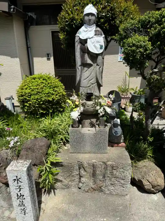 観音院の{uncategorized: "未分類", other: "その他", undefined: "問題あり", building: "その他建物", grave: "お墓", sacred_gate: "鳥居", guardian: "狛犬", statue: "像", buddha: "仏像", history: "歴史", nature: "自然", garden: "庭園", animal: "動物", pagoda: "塔", temizu: "手水舎", mountain_gate: "山門・神門", sanctuary: "本殿・本堂", subordinate: "末社・摂社", art: "芸術", scenery: "景色", jizo: "地蔵", ema: "絵馬", goshuin: "御朱印", omikuji: "おみくじ", items: "授与品その他", amulet: "お守り", goshuincho: "御朱印帳", eats: "食事", festival: "お祭り", votive_dance: "神楽", shichigosan: "七五三参", wedding: "結婚式", experience: "体験その他", initially: "初詣", around: "周辺", anti_infection: "感染症対策"}