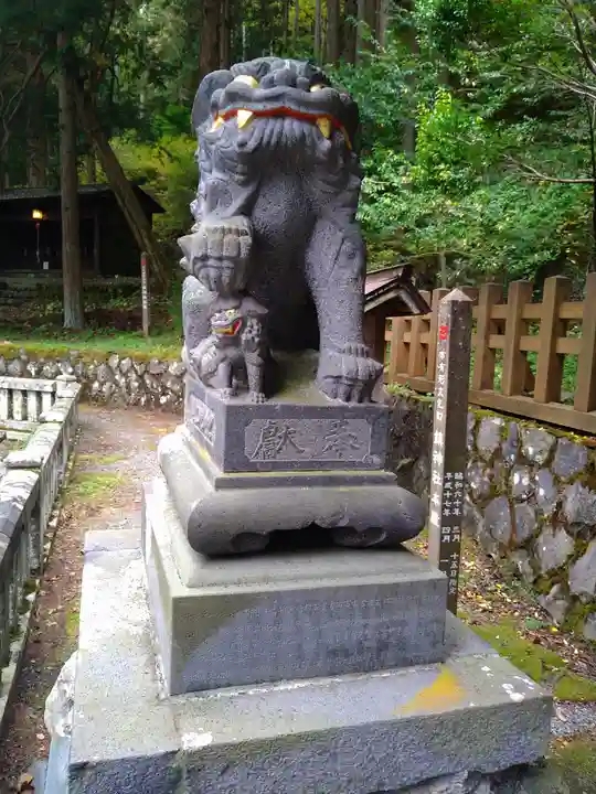 鎮神社(長野県)