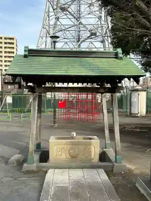 東八幡神社の手水舎