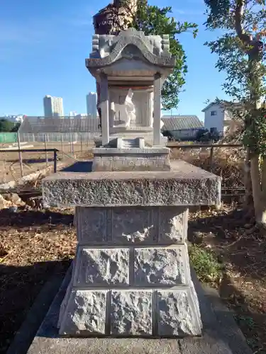 有鹿神社中宮(有鹿之池)(神奈川県)