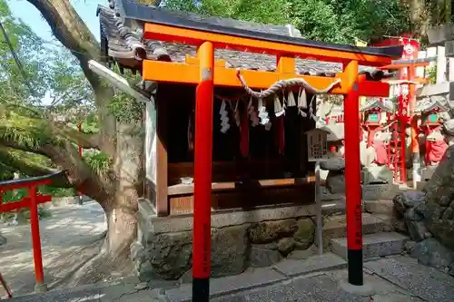 瓢箪山稲荷神社の末社