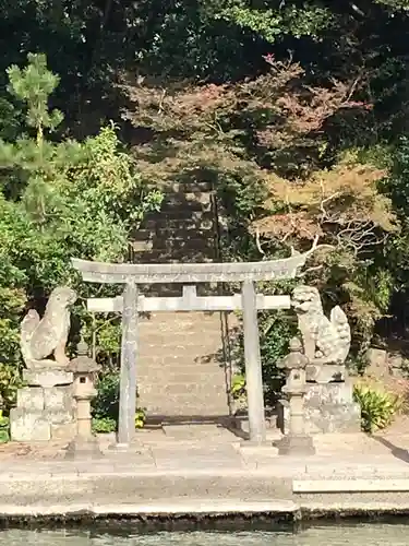 手間天神社の鳥居