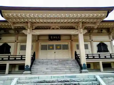 大休寺の本殿・本堂