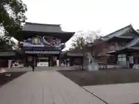 寒川神社の山門・神門