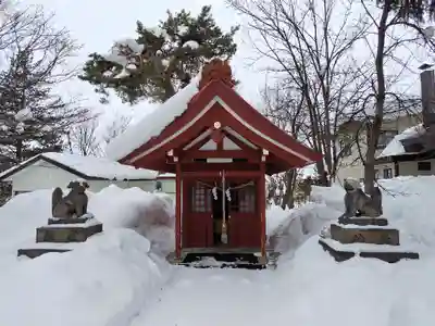 鷹栖神社の末社・摂社