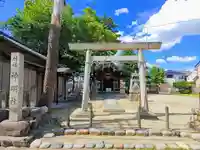 神明社の鳥居