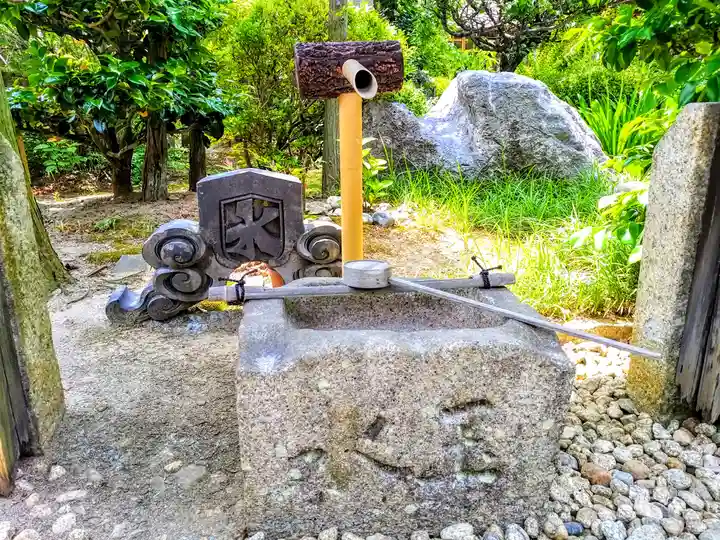 随応寺(隨應寺)の手水舎
