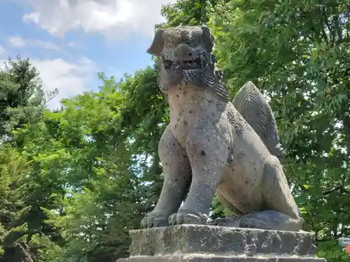 滝川神社の狛犬