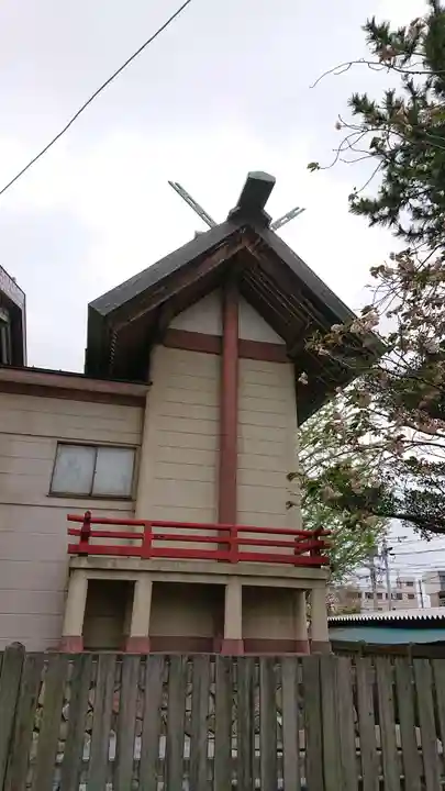 三社神社の本殿・本堂
