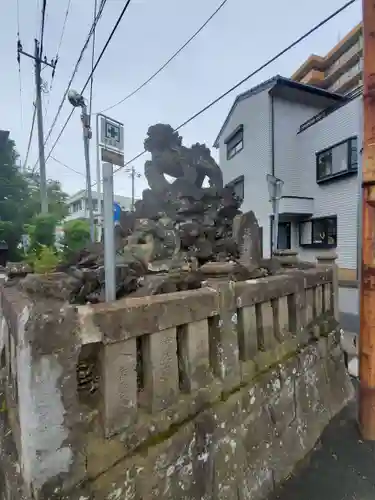 取手八坂神社の狛犬