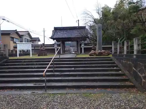 守りの神　藤基神社の建物その他