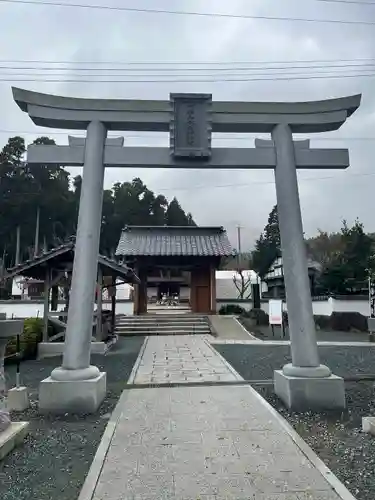 阿蘇白水龍神權現～白蛇神社～(熊本県)