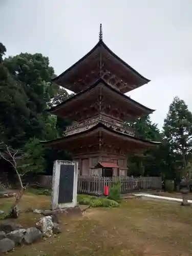 岩殿山安楽寺（吉見観音）の塔