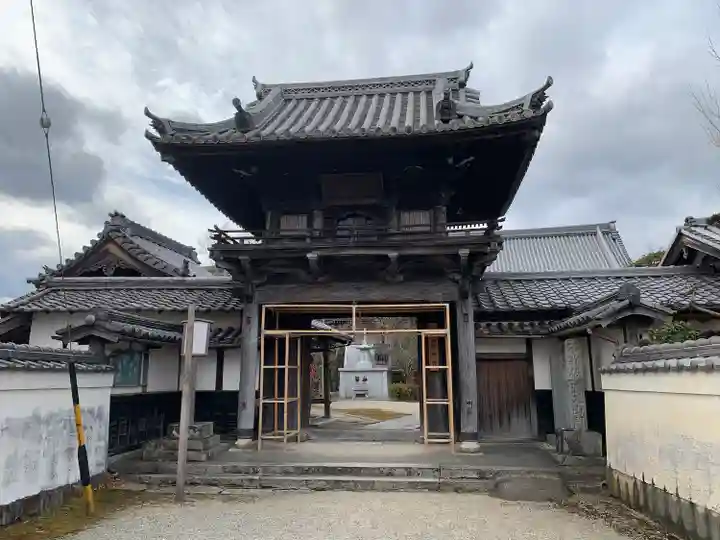 広禅寺の山門・神門