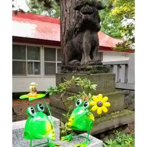 彌彦神社　(伊夜日子神社)の狛犬