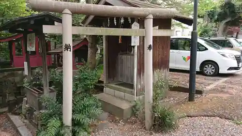 本郷氷川神社の末社・摂社