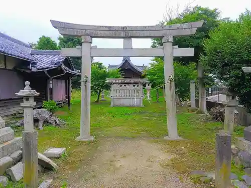 十五所社（拾五所社）の鳥居