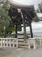 くろ谷 金戒光明寺の{uncategorized: "未分類", other: "その他", undefined: "問題あり", building: "その他建物", grave: "お墓", sacred_gate: "鳥居", guardian: "狛犬", statue: "像", buddha: "仏像", history: "歴史", nature: "自然", garden: "庭園", animal: "動物", pagoda: "塔", temizu: "手水舎", mountain_gate: "山門・神門", sanctuary: "本殿・本堂", subordinate: "末社・摂社", art: "芸術", scenery: "景色", jizo: "地蔵", ema: "絵馬", goshuin: "御朱印", omikuji: "おみくじ", items: "授与品その他", amulet: "お守り", goshuincho: "御朱印帳", eats: "食事", festival: "お祭り", votive_dance: "神楽", shichigosan: "七五三参", wedding: "結婚式", experience: "体験その他", initially: "初詣", around: "周辺", anti_infection: "感染症対策"}