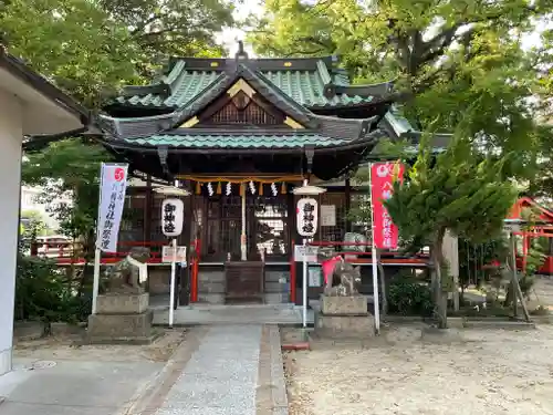 甲子園八幡神社の本殿・本堂