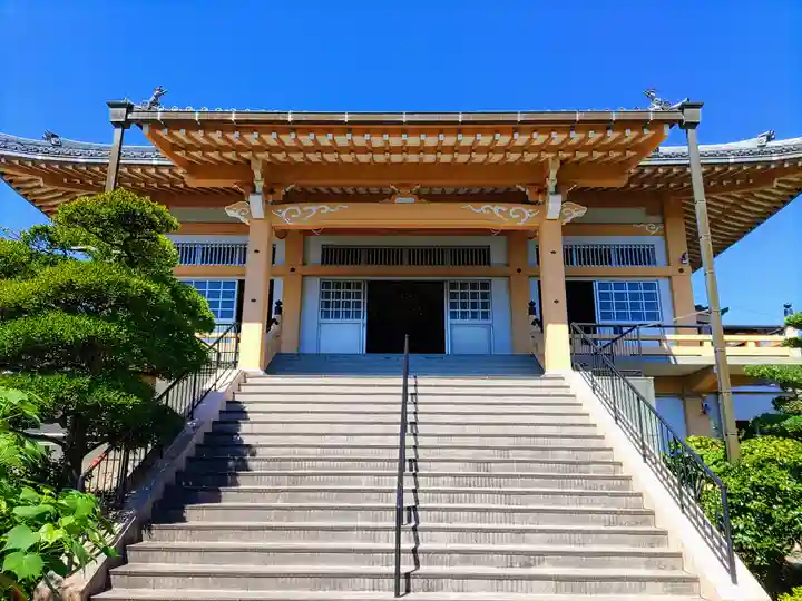 正願寺の本殿・本堂