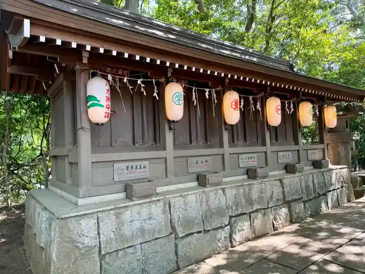 検見川神社の{uncategorized: "未分類", other: "その他", undefined: "問題あり", building: "その他建物", grave: "お墓", sacred_gate: "鳥居", guardian: "狛犬", statue: "像", buddha: "仏像", history: "歴史", nature: "自然", garden: "庭園", animal: "動物", pagoda: "塔", temizu: "手水舎", mountain_gate: "山門・神門", sanctuary: "本殿・本堂", subordinate: "末社・摂社", art: "芸術", scenery: "景色", jizo: "地蔵", ema: "絵馬", goshuin: "御朱印", omikuji: "おみくじ", items: "授与品その他", amulet: "お守り", goshuincho: "御朱印帳", eats: "食事", festival: "お祭り", votive_dance: "神楽", shichigosan: "七五三参", wedding: "結婚式", experience: "体験その他", initially: "初詣", around: "周辺", anti_infection: "感染症対策"}
