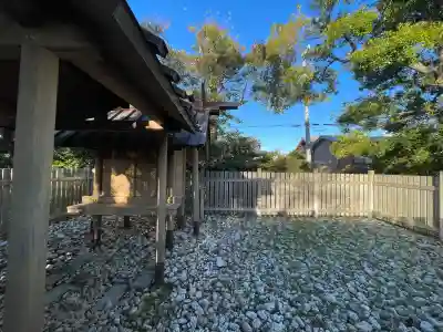馬瀬神社の{uncategorized: "未分類", other: "その他", undefined: "問題あり", building: "その他建物", grave: "お墓", sacred_gate: "鳥居", guardian: "狛犬", statue: "像", buddha: "仏像", history: "歴史", nature: "自然", garden: "庭園", animal: "動物", pagoda: "塔", temizu: "手水舎", mountain_gate: "山門・神門", sanctuary: "本殿・本堂", subordinate: "末社・摂社", art: "芸術", scenery: "景色", jizo: "地蔵", ema: "絵馬", goshuin: "御朱印", omikuji: "おみくじ", items: "授与品その他", amulet: "お守り", goshuincho: "御朱印帳", eats: "食事", festival: "お祭り", votive_dance: "神楽", shichigosan: "七五三参", wedding: "結婚式", experience: "体験その他", initially: "初詣", around: "周辺", anti_infection: "感染症対策"}