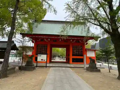 葛飾八幡宮の山門・神門
